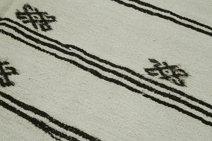 6x11 White Hemp Kilim Rug - 41955