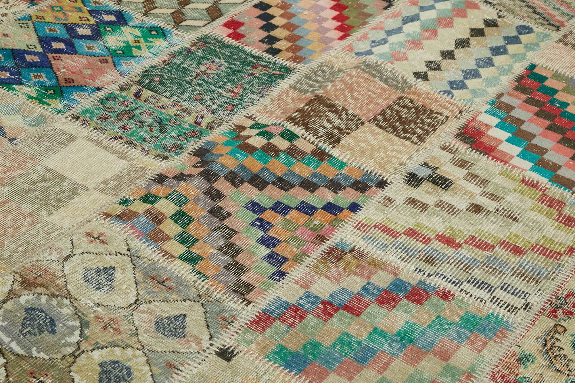 8x11 Beige Patchwork Rug- 43206
