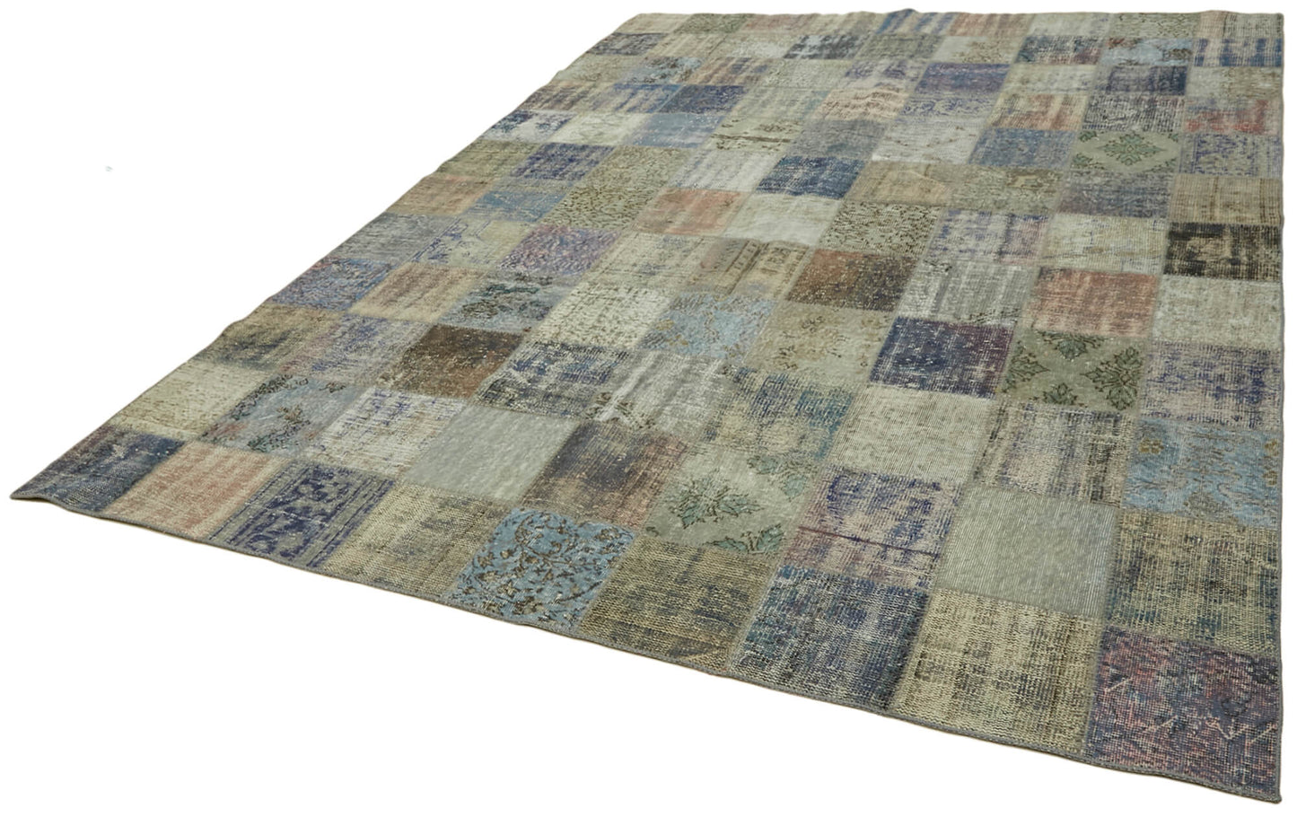 8x12 Grey Patchwork Rug- 43213