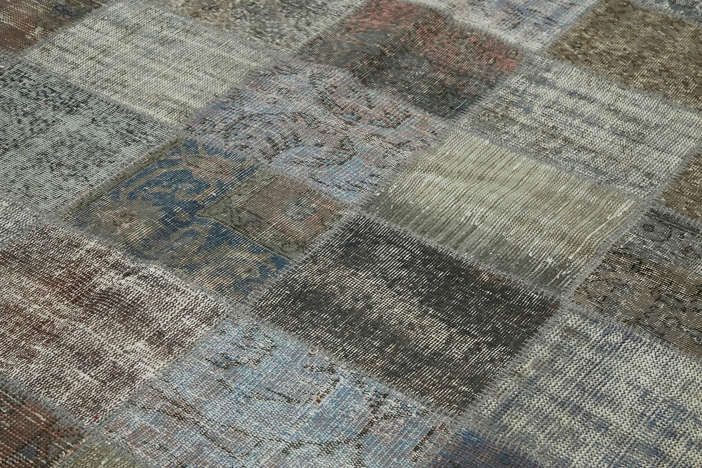 8x11 Grey Patchwork Rug- 43229