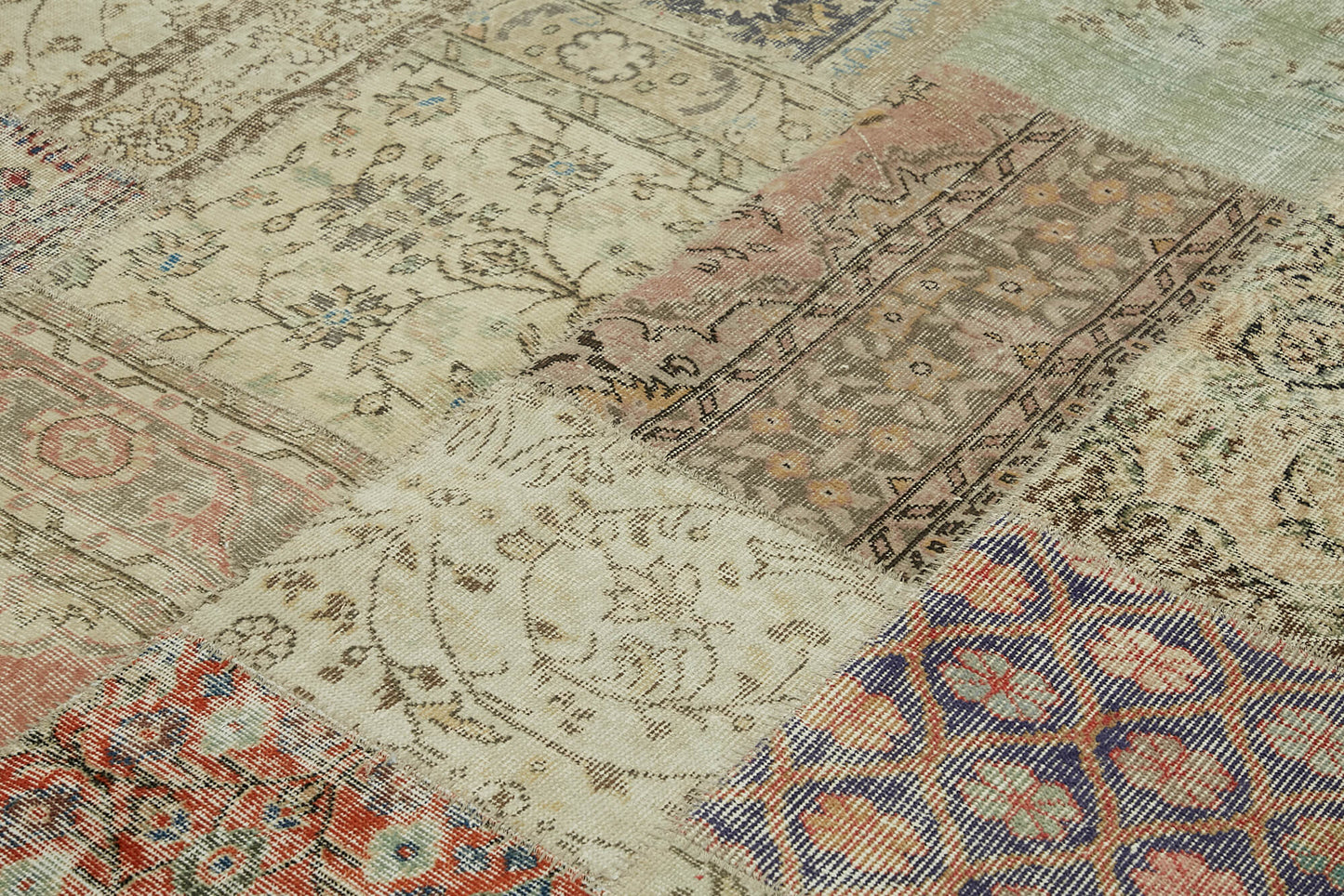 8x11 Beige Patchwork Rug- 43232