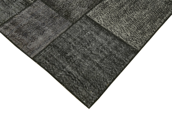 8x11 Black Patchwork Rug- 43244