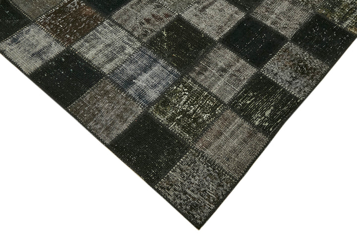 8x11 Black Patchwork Rug- 43250