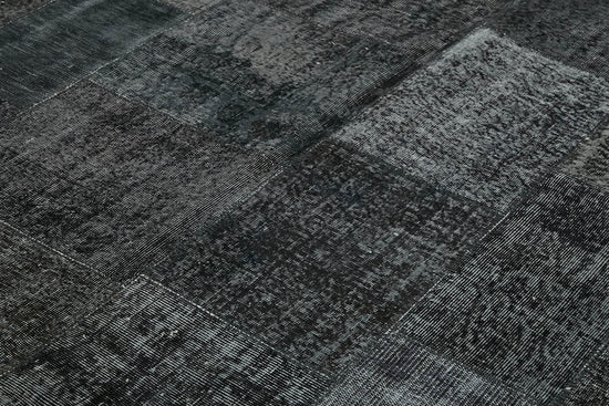 8x11 Black Patchwork Rug- 43270