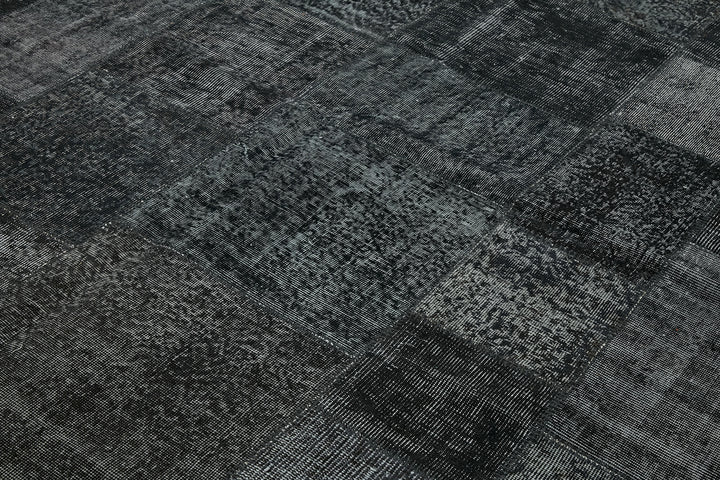 8x11 Black Patchwork Rug- 43271