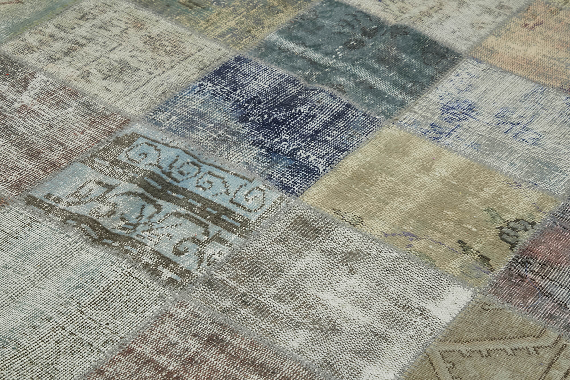 8x11 Grey Patchwork Rug- 43281