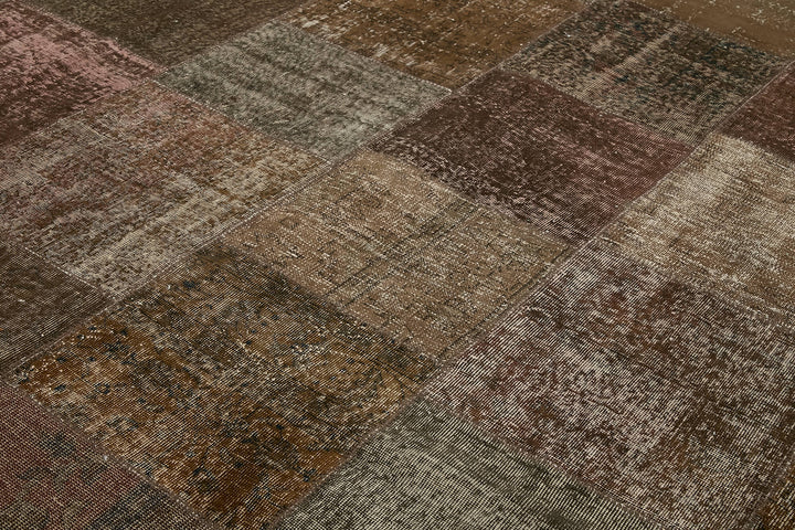 10x13 Brown Patchwork Rug - 43296