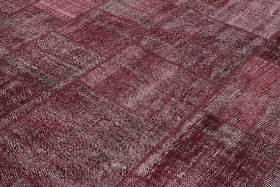 10x13 Red Patchwork Rug - 43305