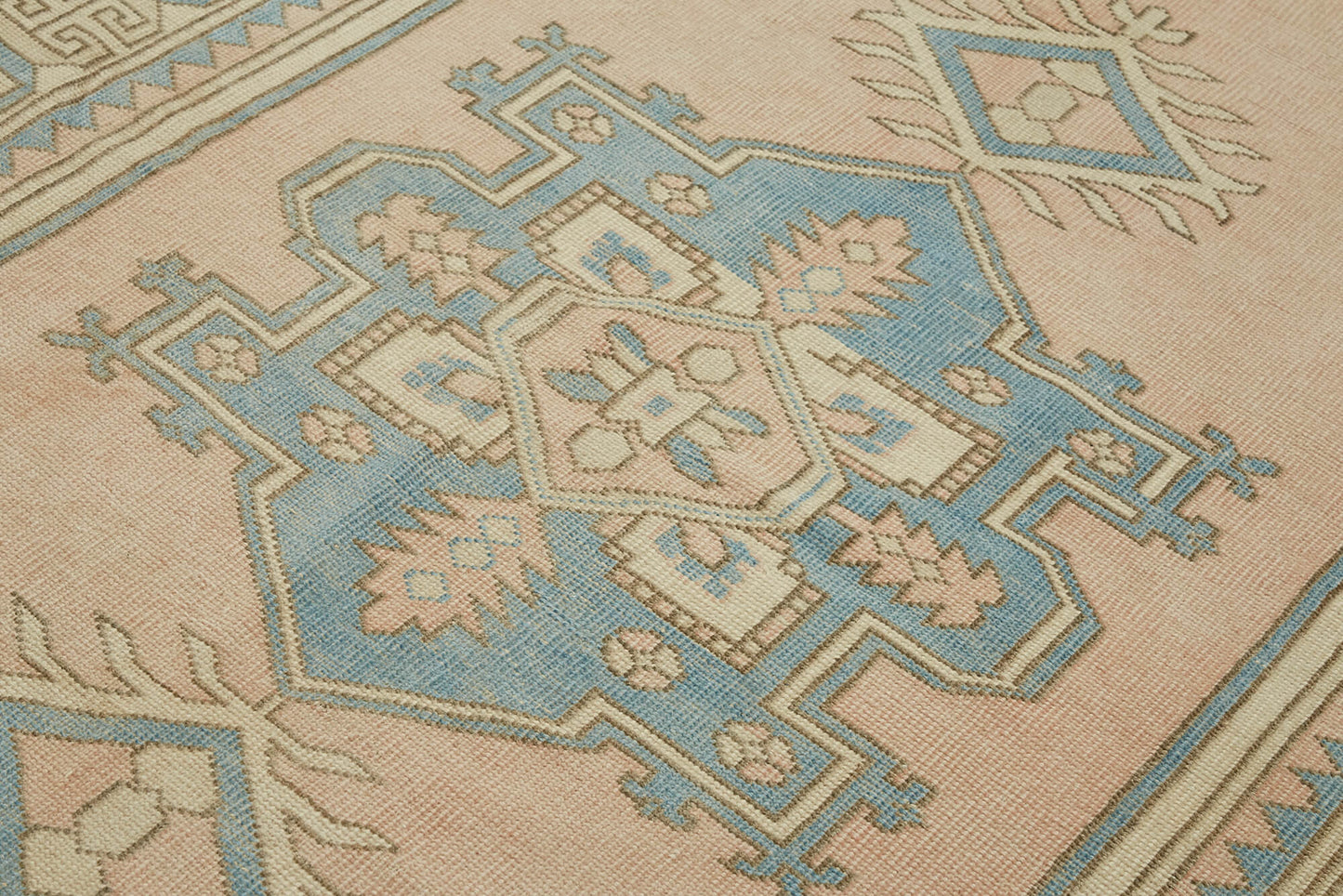 5x7 Beige Anatolian Rug - 43594