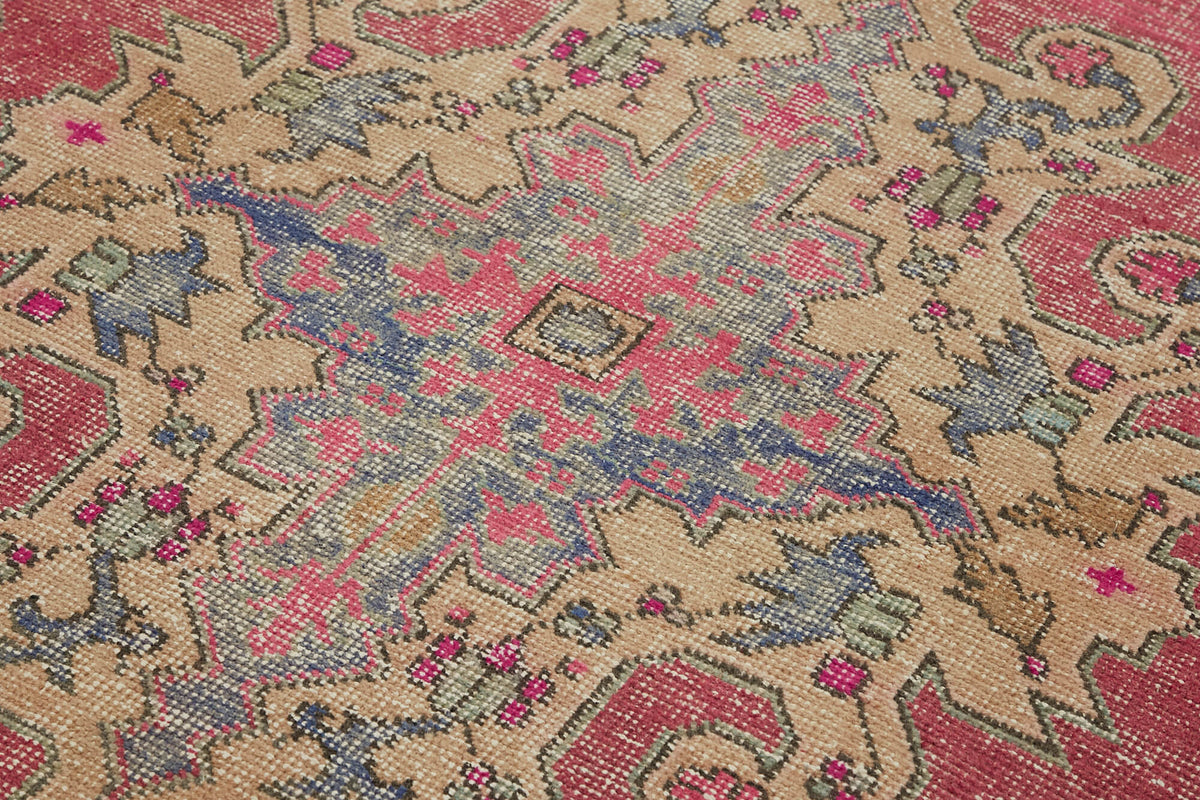 5x8 Hand-Knotted Anatolian Rug - 43605