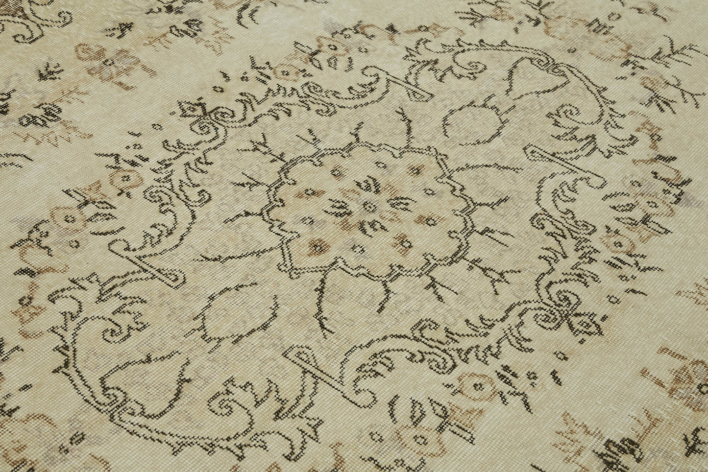 7x10 Beige Turkish Vintage Area Rug - 44548