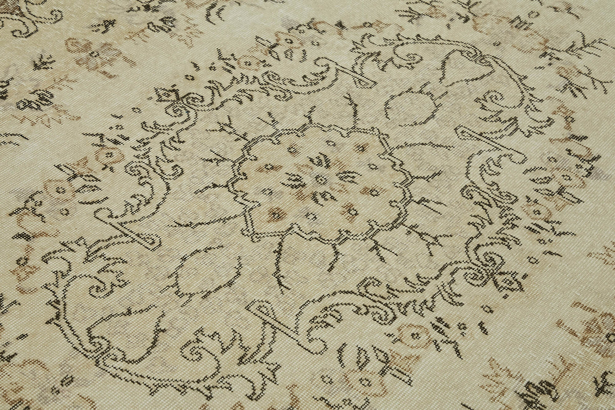7x10 Beige Turkish Vintage Area Rug - 44548