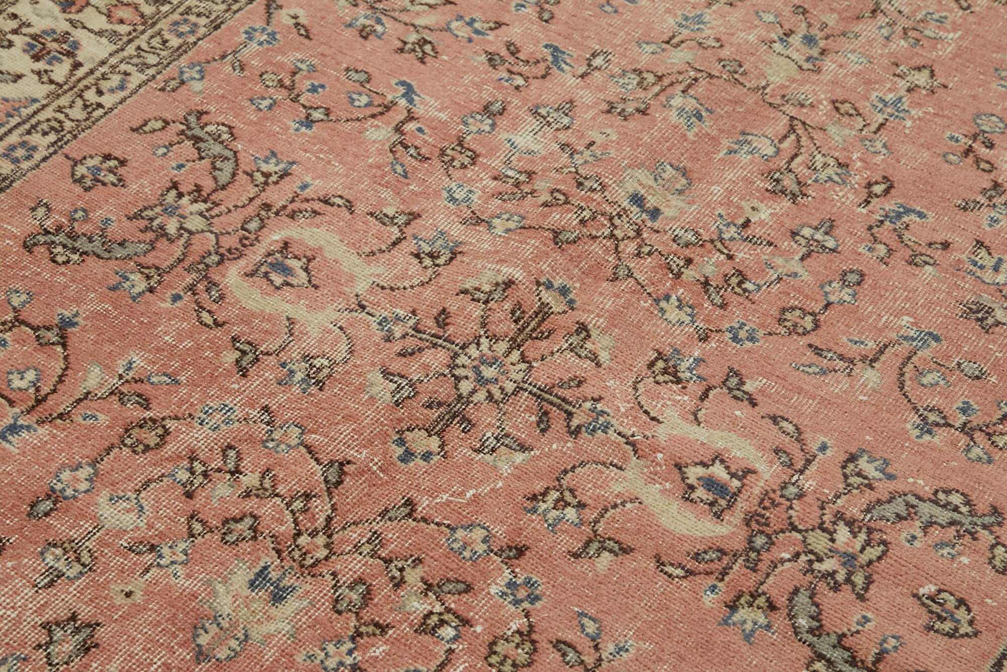 5x8 Beige Turkish Vintage Area Rug - 44609