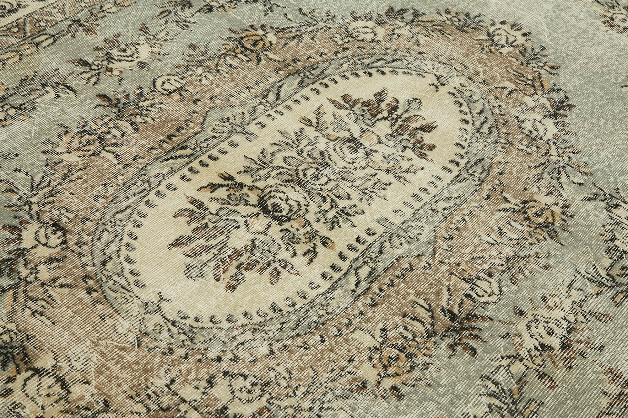 7x11 Beige Turkish Vintage Area Rug - 44713