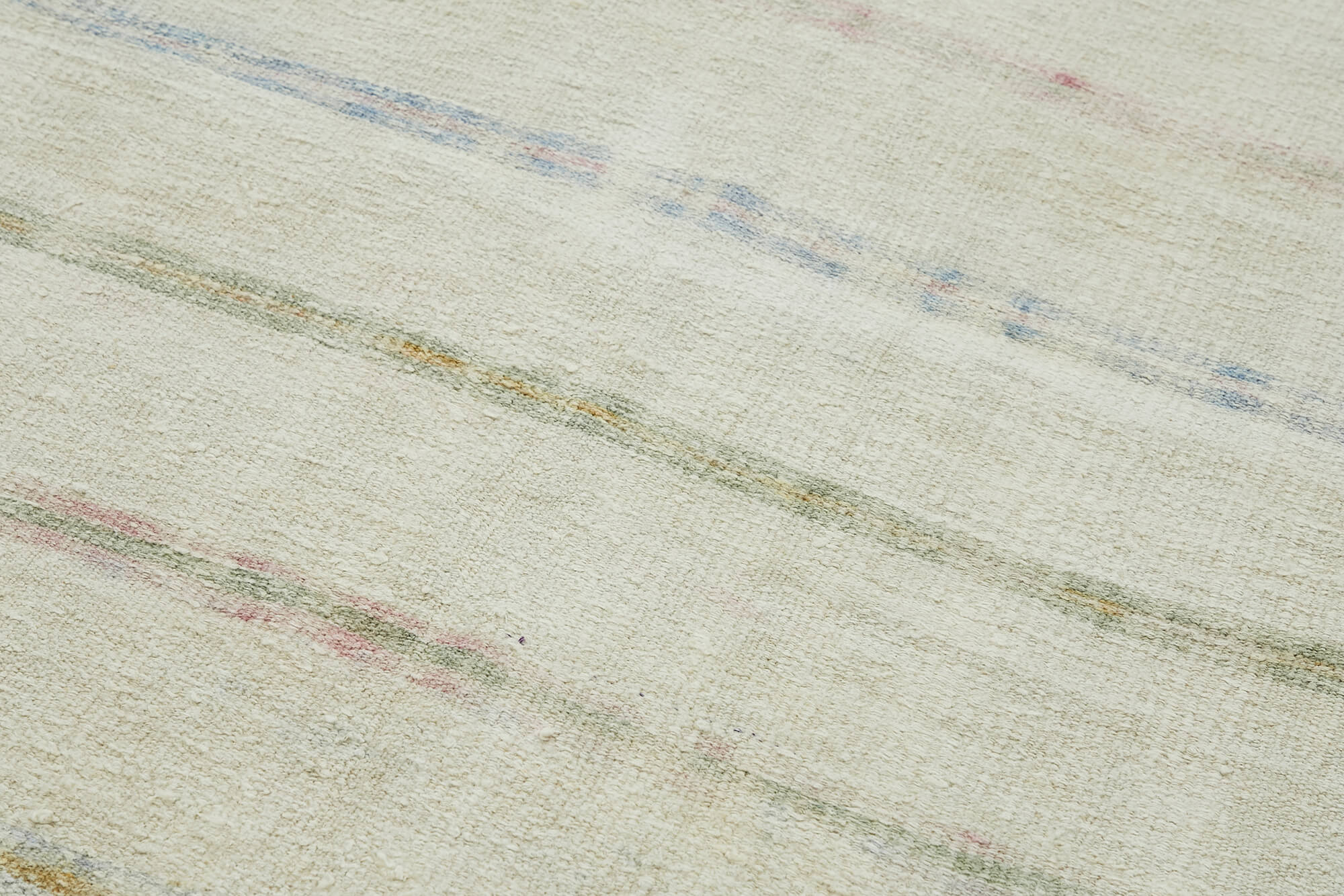 Hemp flatweave kilim rug with natural low-profile woven construction