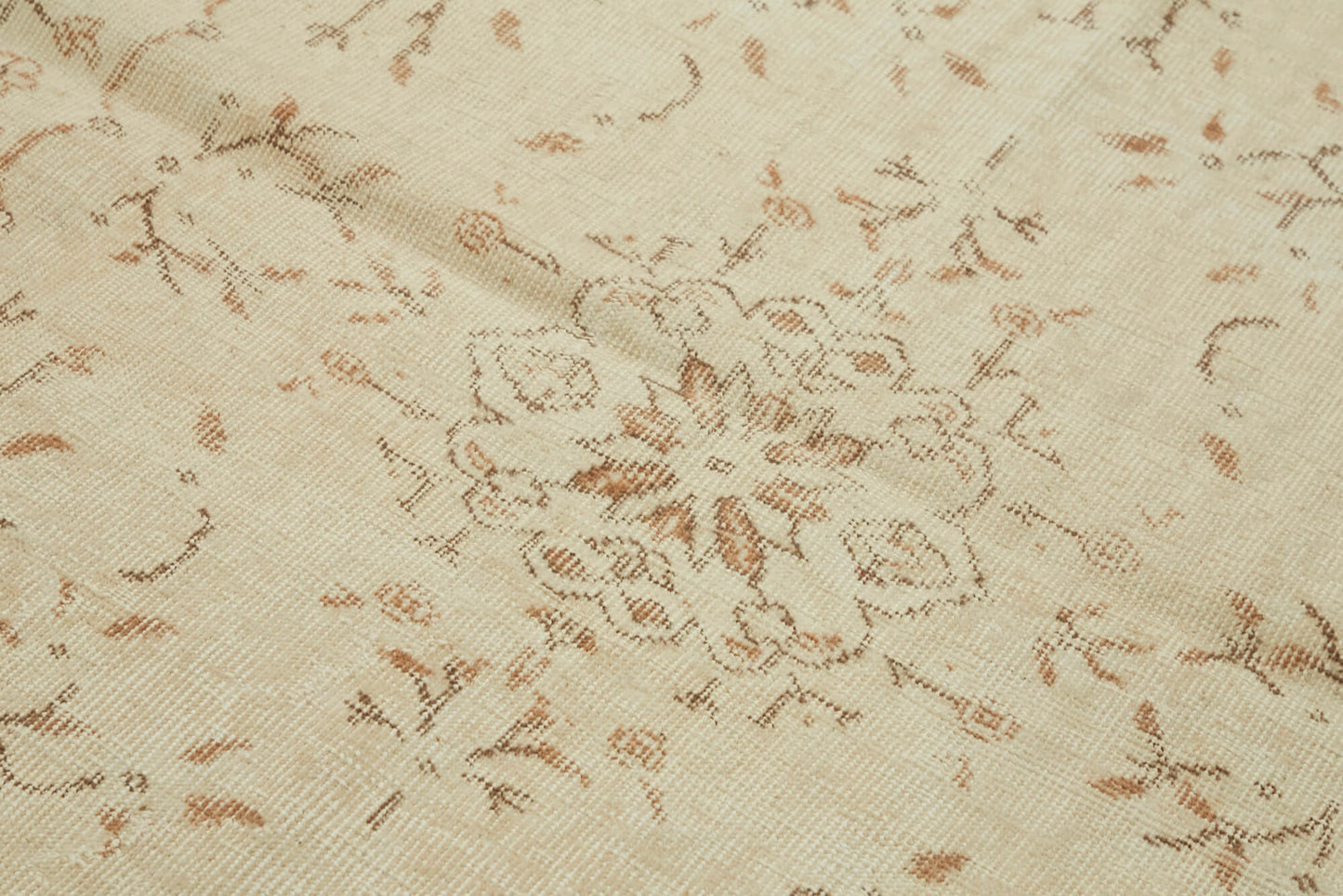 4x7 Beige Turkish Vintage Area Rug - 44942