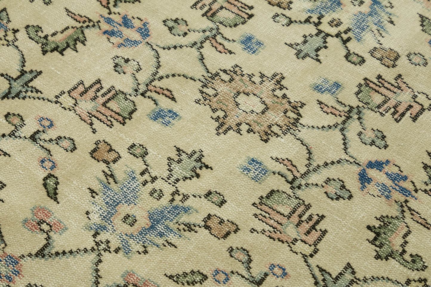4x7 Beige Turkish Vintage Area Rug - 45897