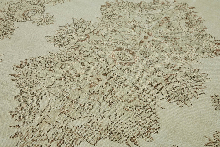 6x10 Beige Turkish Vintage Area Rug - 46067
