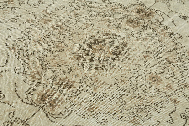 6x10 Beige Turkish Vintage Area Rug - 46088