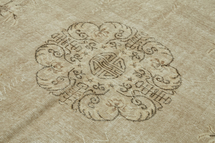 6x10 Beige Turkish Vintage Area Rug - 46092