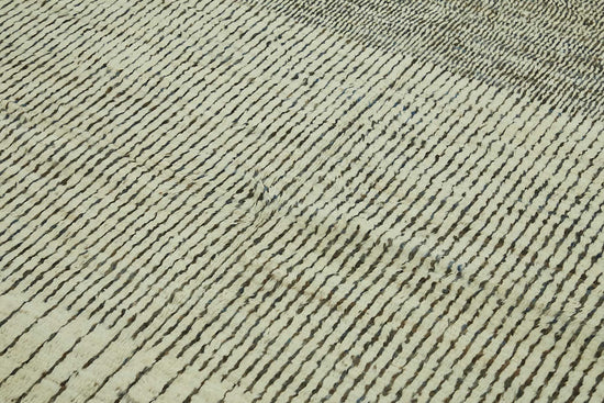 8x11 Contemporary Tribal Area Rugs - 46235