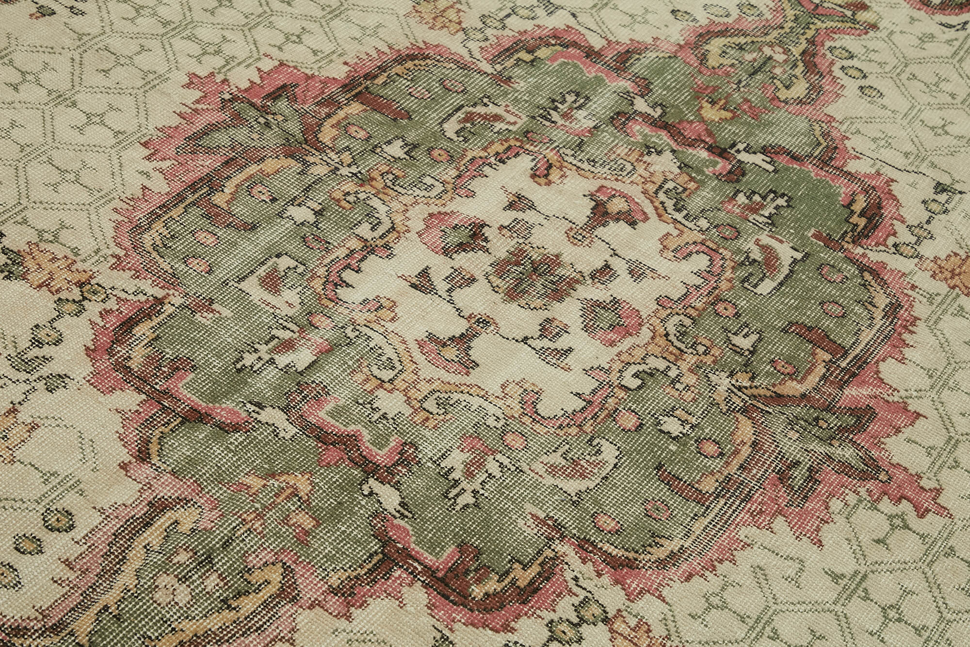 6x10 Beige Turkish Vintage Area Rug - 46337