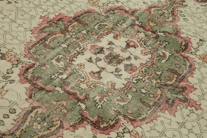 6x10 Beige Turkish Vintage Area Rug - 46337