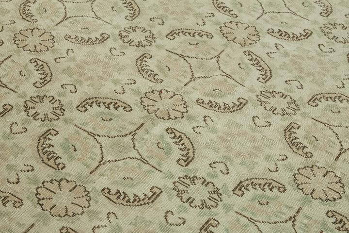 6x10 Beige Turkish Vintage Area Rug - 46349