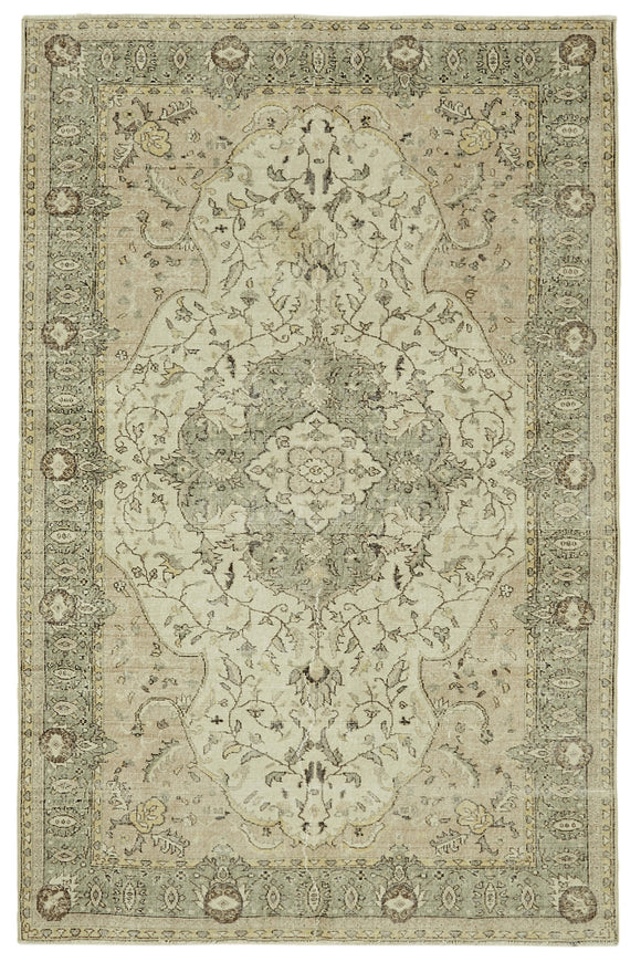 6x10 Beige Turkish Vintage Area Rug - 46363