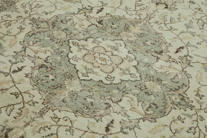 6x10 Beige Turkish Vintage Area Rug - 46363
