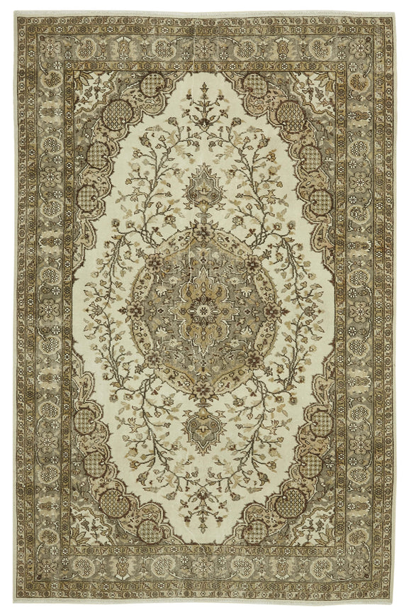 6x10 Beige Turkish Vintage Area Rug - 46384