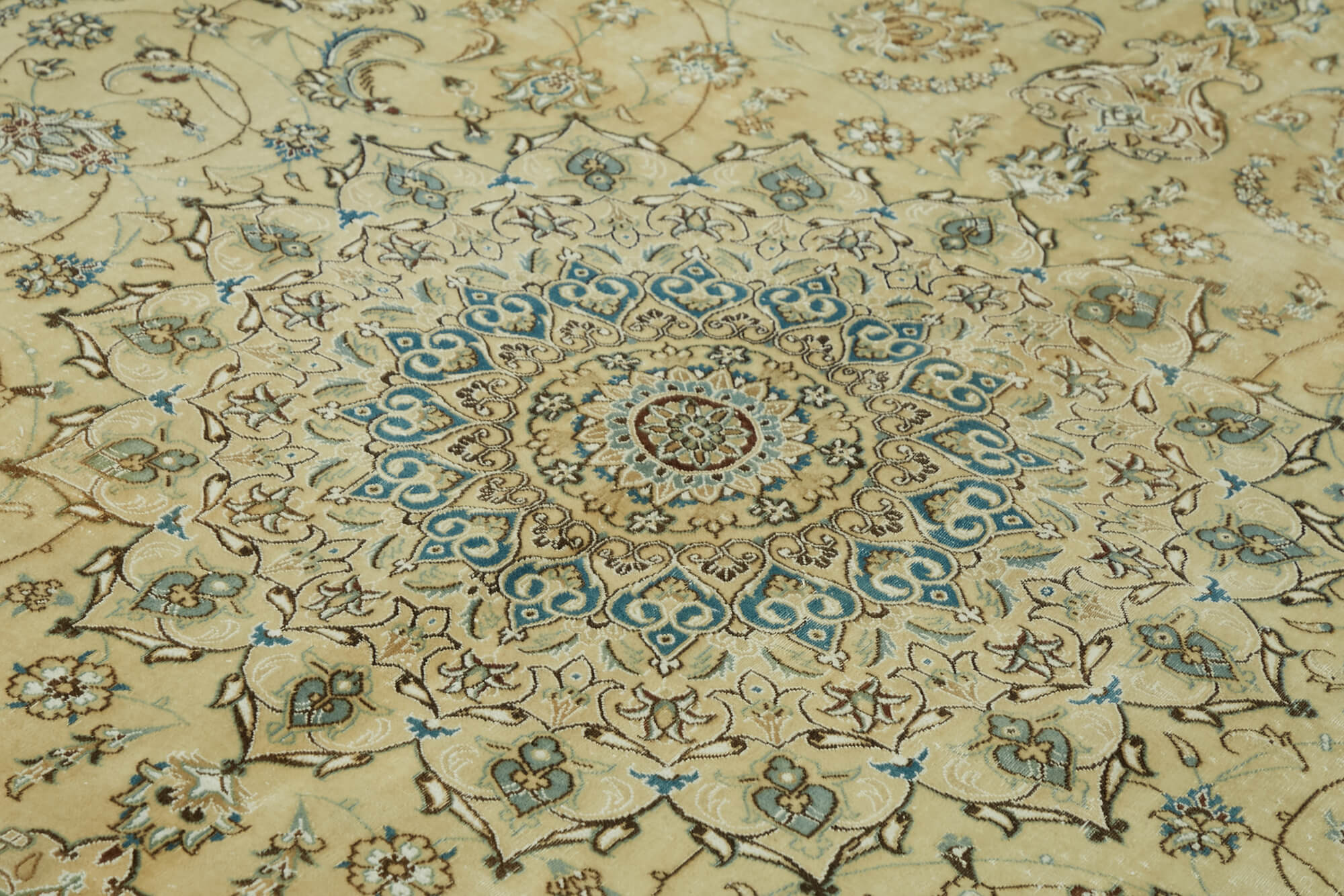8x11 Vintage Large Area Rug - 46459