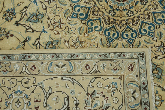 8x11 Vintage Large Area Rug - 46459