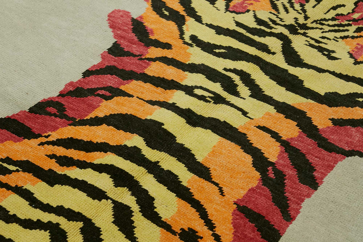 5x8 Hand-Knotted Tiger Oushak Rug - 46692