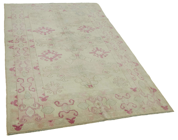 5x8 Vintage Handmade Anatolian Rug - 46734