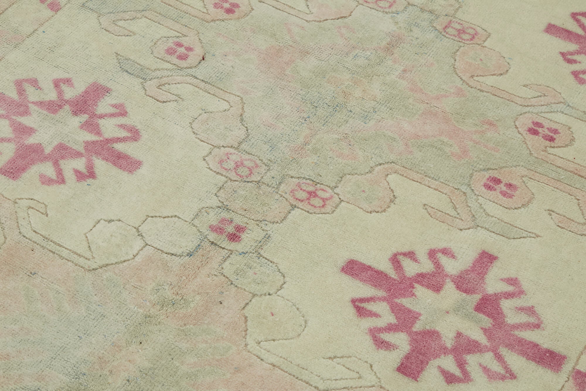 5x8 Vintage Handmade Anatolian Rug - 46734