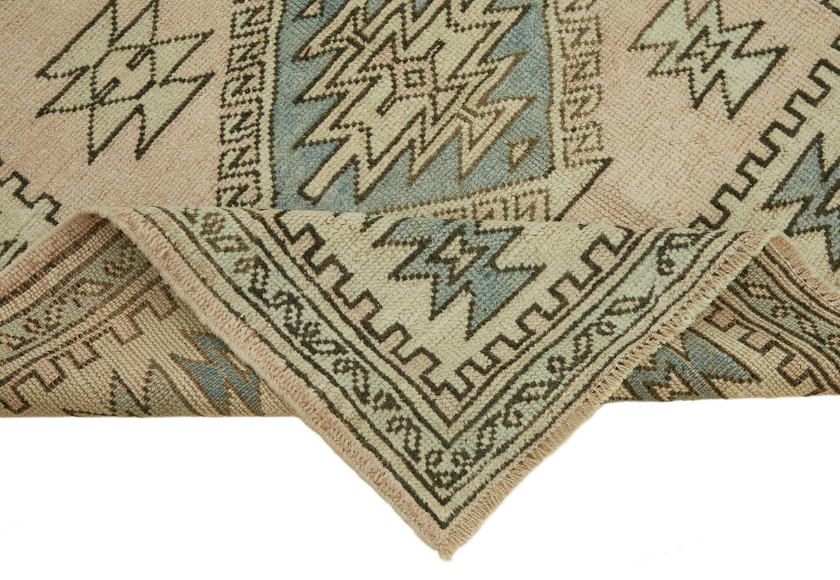 4x6 Hand-Knotted Anatolian Rug - 46746