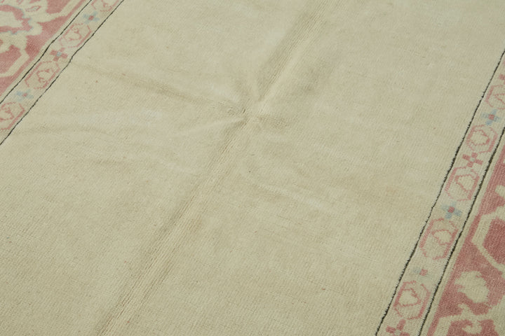 5x8 Vintage Handmade Anatolian Rug - 46758