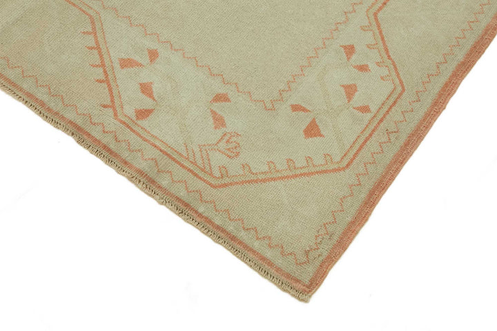 5x8 Vintage Handmade Anatolian Rug - 46778
