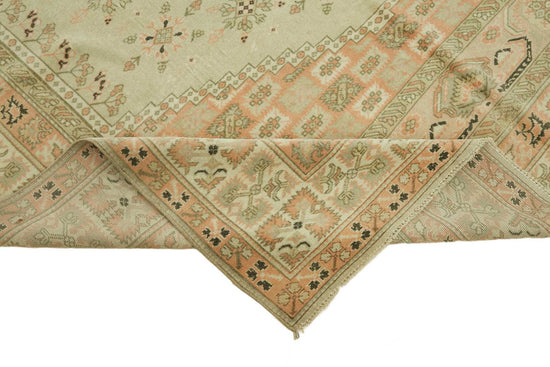 6x8 Vintage Handmade Anatolian Rug - 46792