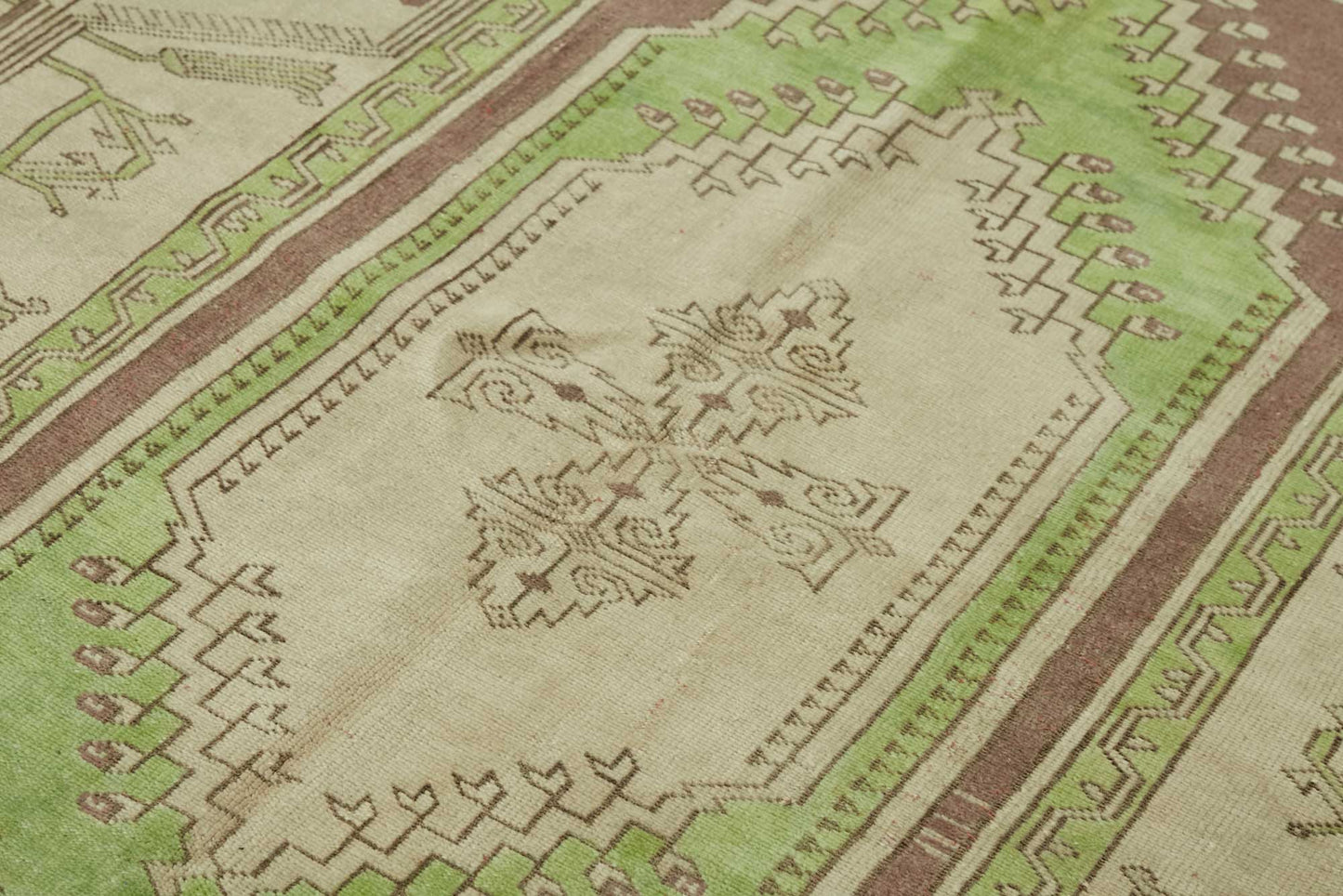 5x7 Vintage Handmade Anatolian Rug - 46798