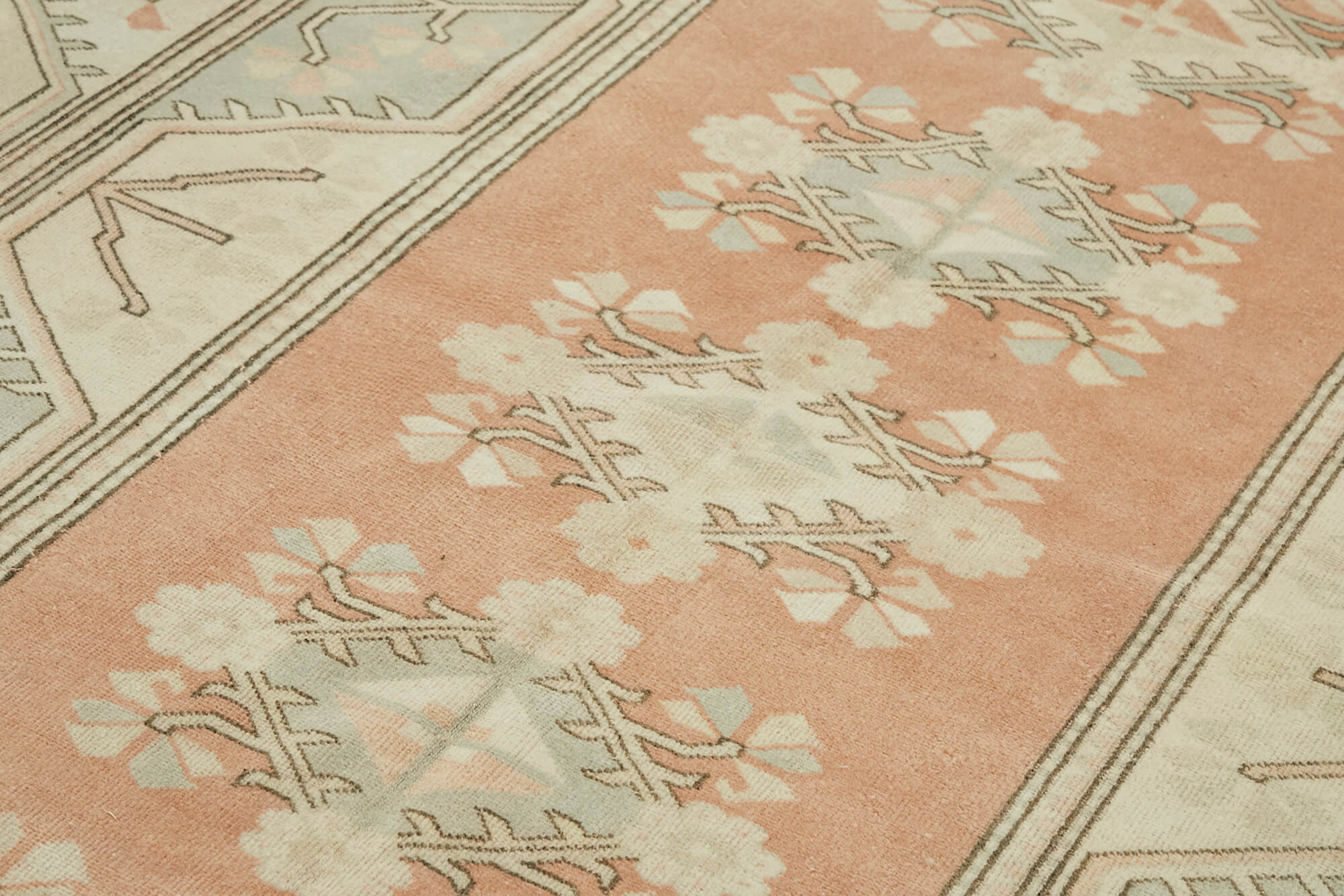 6x10 Vintage Handmade Anatolian Rug - 46811