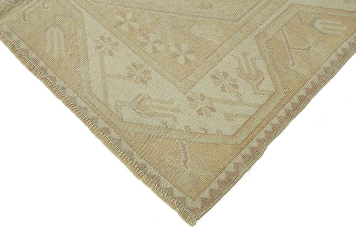 5x7 Vintage Handmade Anatolian Rug - 46817