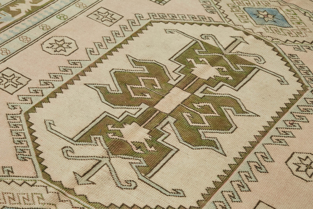6x8 Hand-Knotted Anatolian Rug - 46823