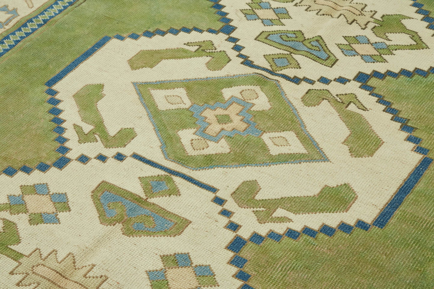 6x8 Vintage Handmade Anatolian Rug - 46847