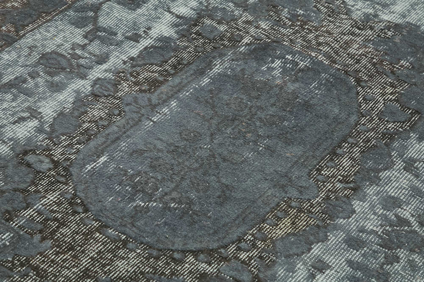 4x7 Vintage Hand-Carved Turkish Rug - 46880