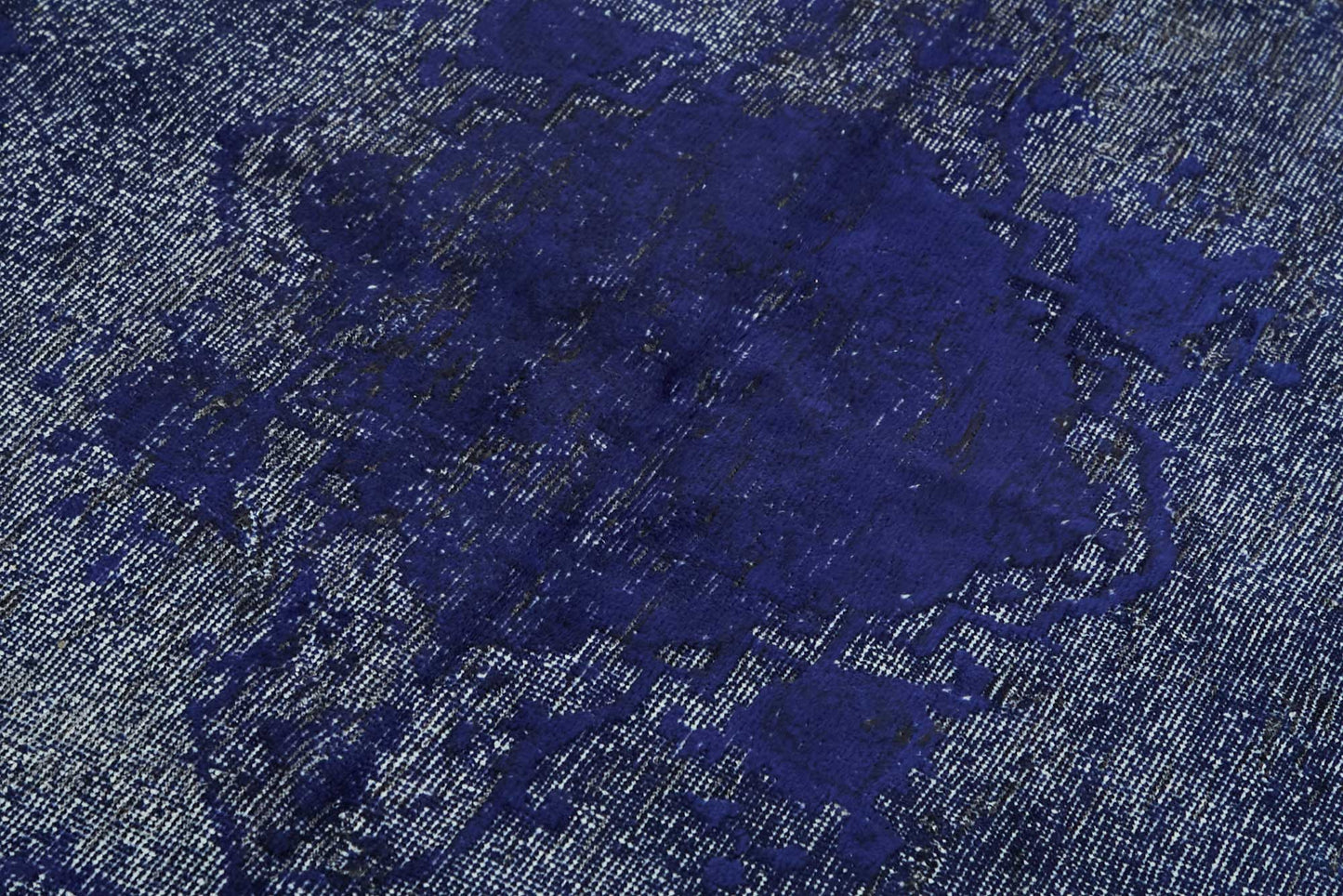 5x8 Vintage Hand-Carved Turkish Rug - 46908