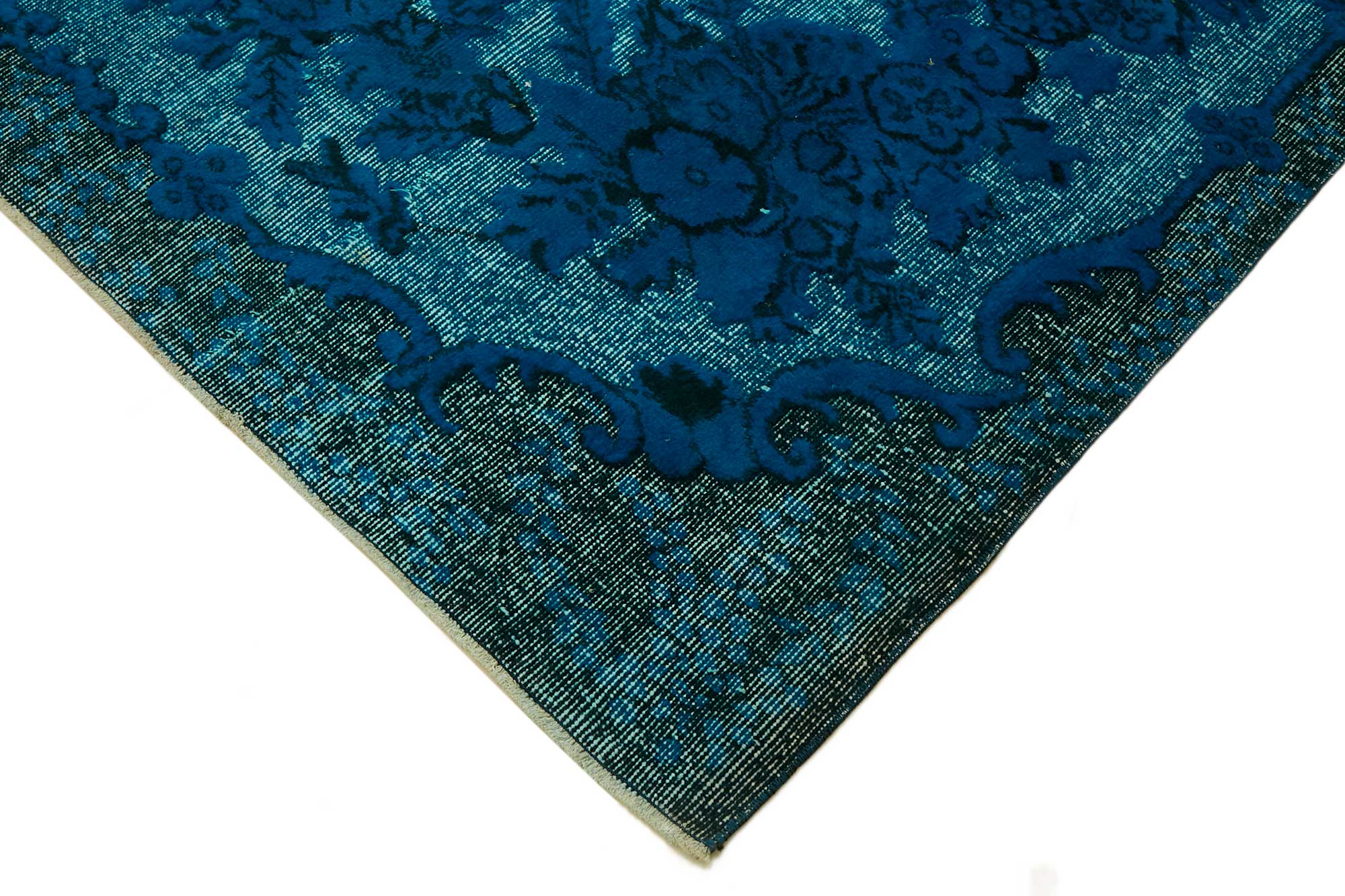 6x9 Vintage Hand-Carved Turkish Rug - 46921