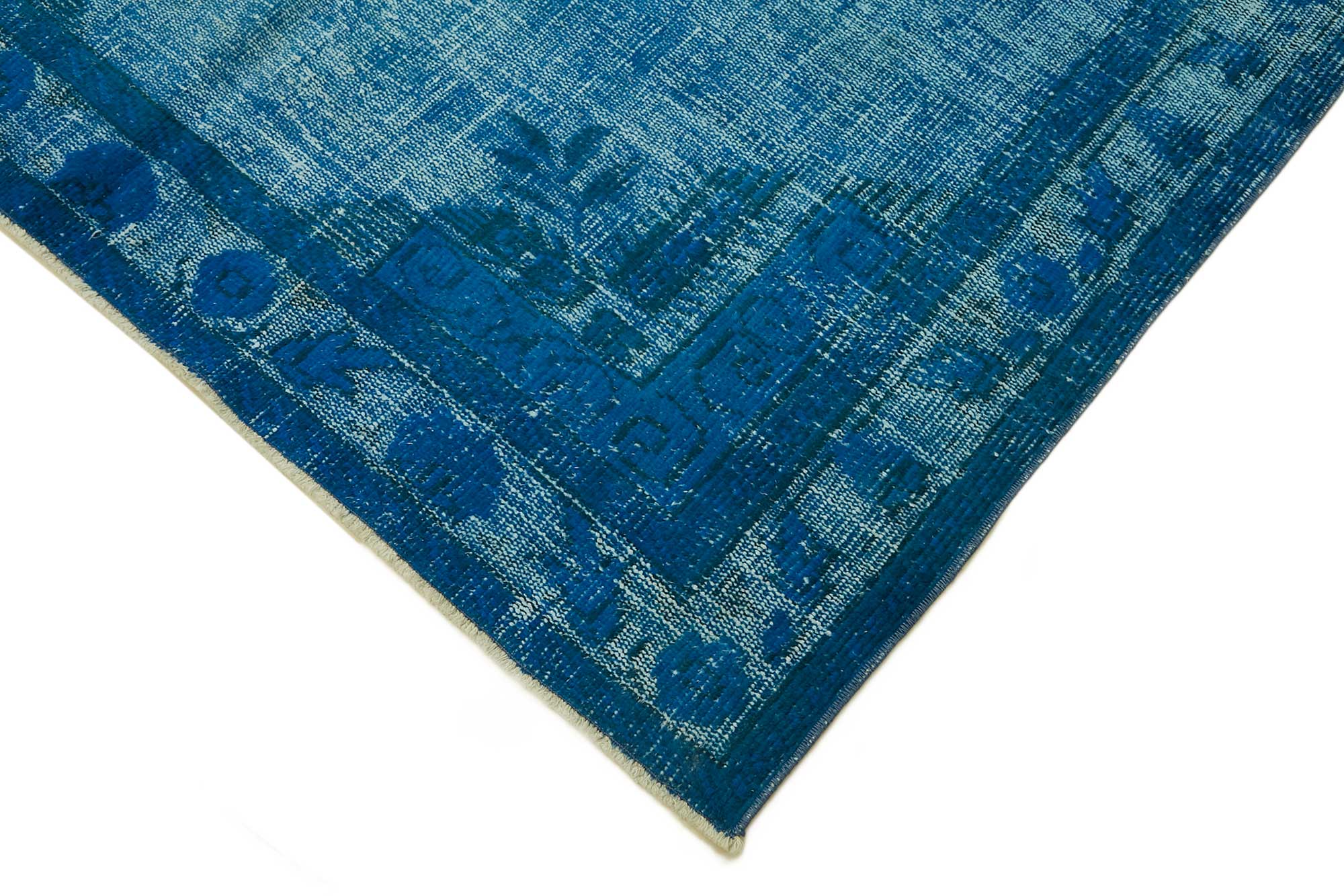 5x8 Vintage Hand-Carved Turkish Rug - 46922