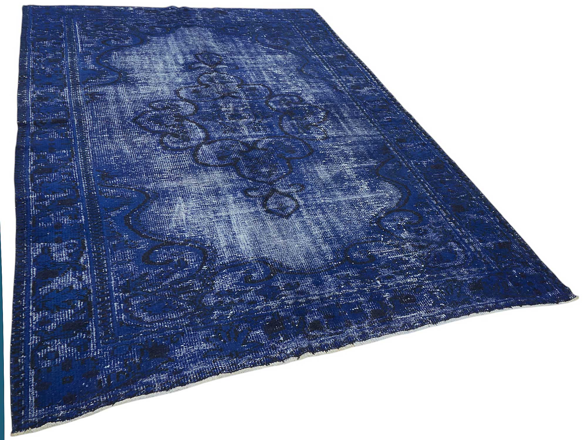 6x9 Vintage Hand-Carved Turkish Rug - 46932